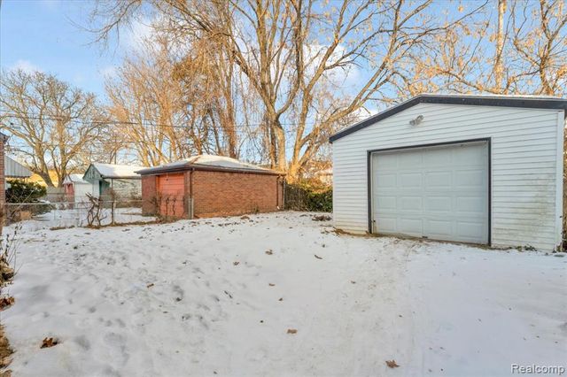 16874 Coyle Street, Detroit, MI 48235