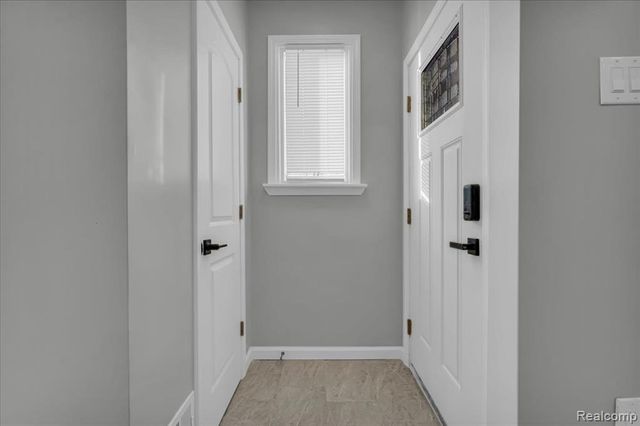 16874 Coyle Street, Detroit, MI 48235