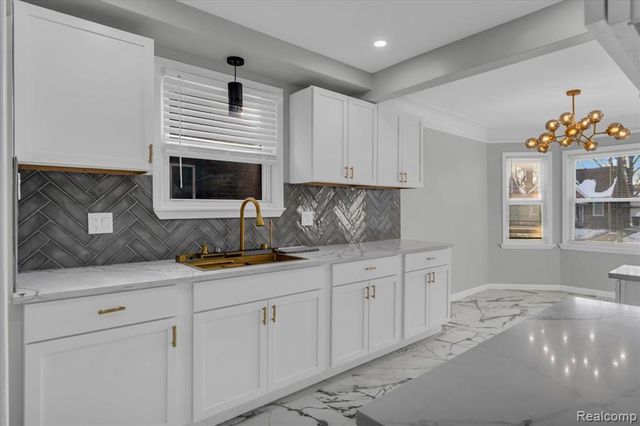 16874 Coyle Street, Detroit, MI 48235