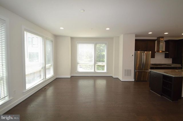 408 STABLER LN, Alexandria, VA 22304