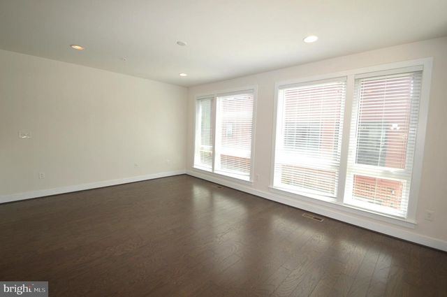 408 STABLER LN, Alexandria, VA 22304