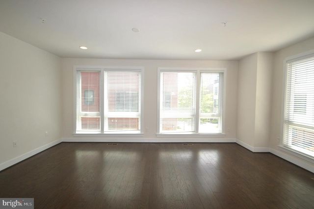 408 STABLER LN, Alexandria, VA 22304