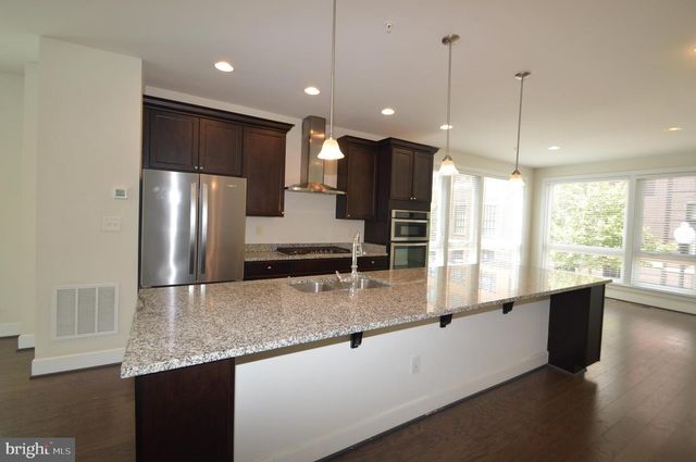 408 STABLER LN, Alexandria, VA 22304