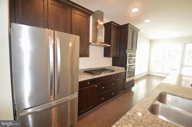 408 STABLER LN, Alexandria, VA 22304