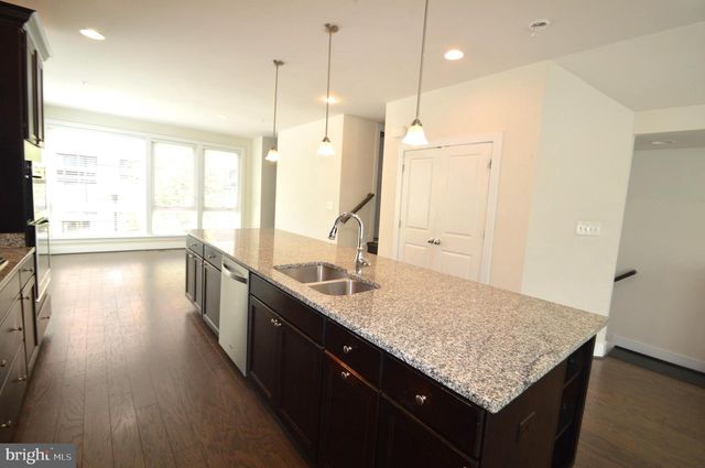 408 STABLER LN, Alexandria, VA 22304