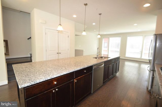 408 STABLER LN, Alexandria, VA 22304