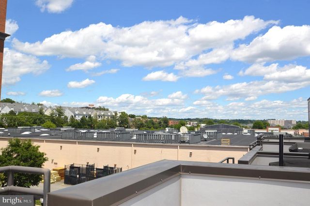 408 STABLER LN, Alexandria, VA 22304