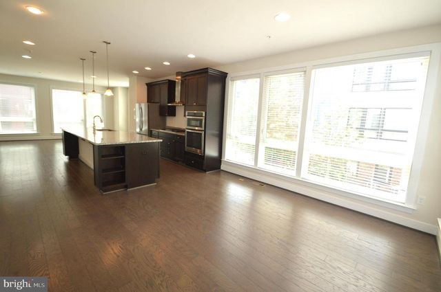 408 STABLER LN, Alexandria, VA 22304
