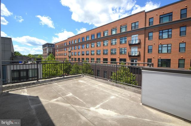 408 STABLER LN, Alexandria, VA 22304