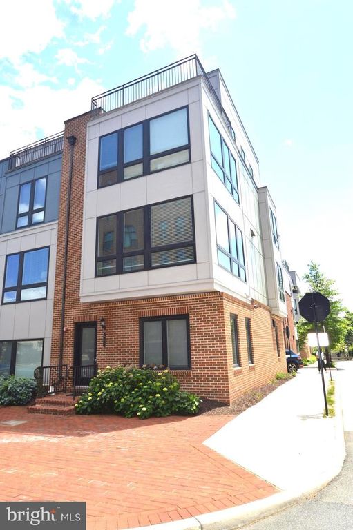 408 STABLER LN, Alexandria, VA 22304