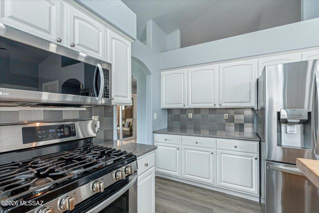 1560 E Grimaldi Place, Tucson, AZ 85737