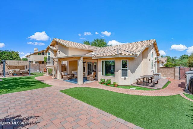 1560 E Grimaldi Place, Tucson, AZ 85737
