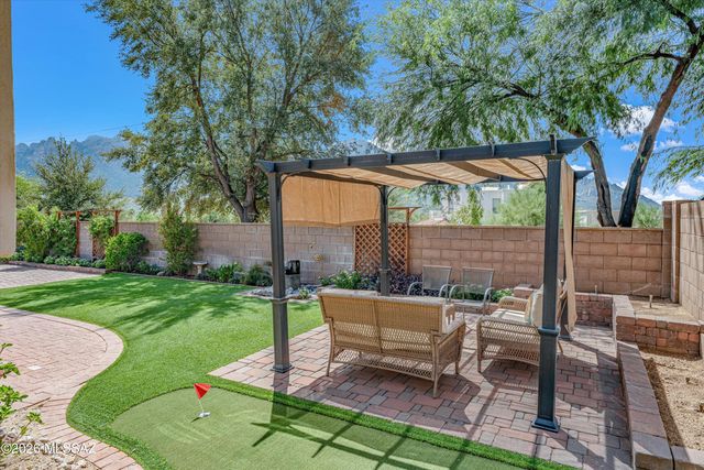 1560 E Grimaldi Place, Tucson, AZ 85737