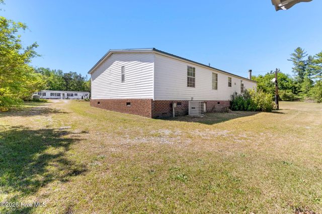 4652 Faith Baptist Church Road, Pinetops, NC 27864