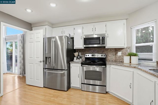 5454 Anselmo Ct, Concord, CA 94521