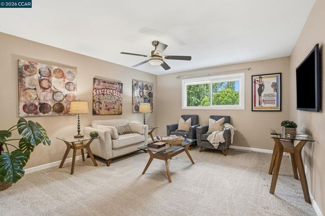 5454 Anselmo Ct, Concord, CA 94521