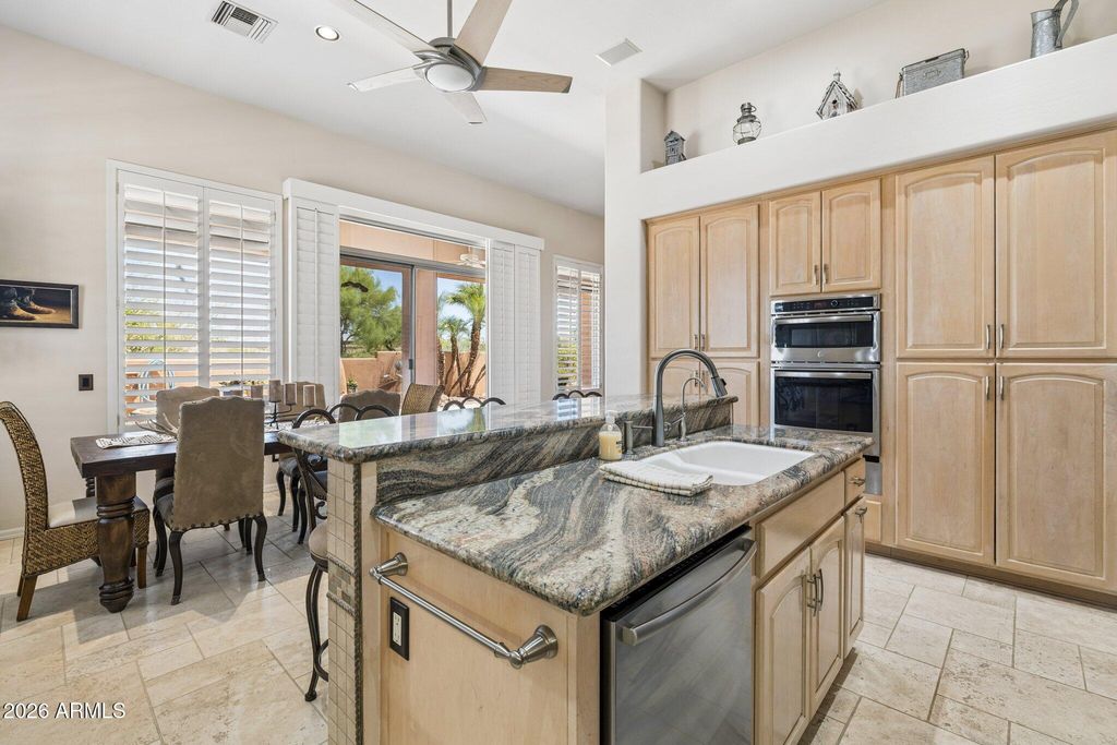 Image 14 of property listing at 15543 E ACACIA Way, Fountain Hills, AZ 85268