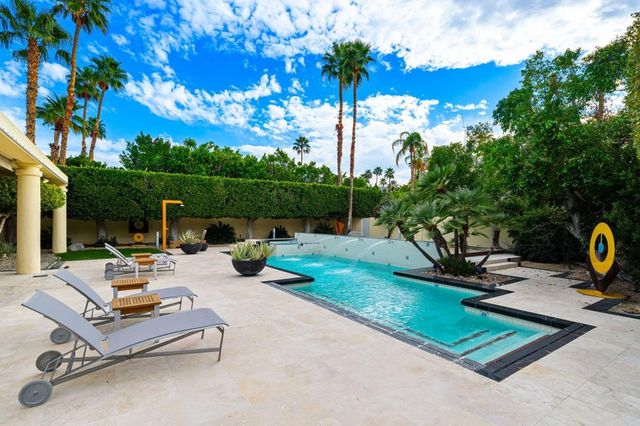 73043 Monterra Circle W, Palm Desert, CA 92260