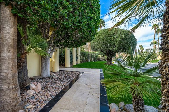 73043 Monterra Circle W, Palm Desert, CA 92260