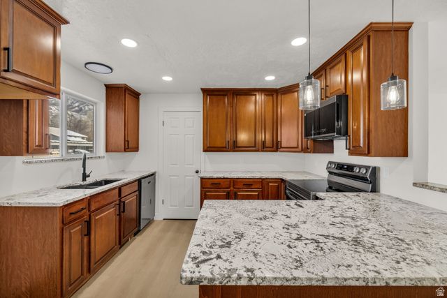 1929 E 5625 S, South Ogden, UT 84403