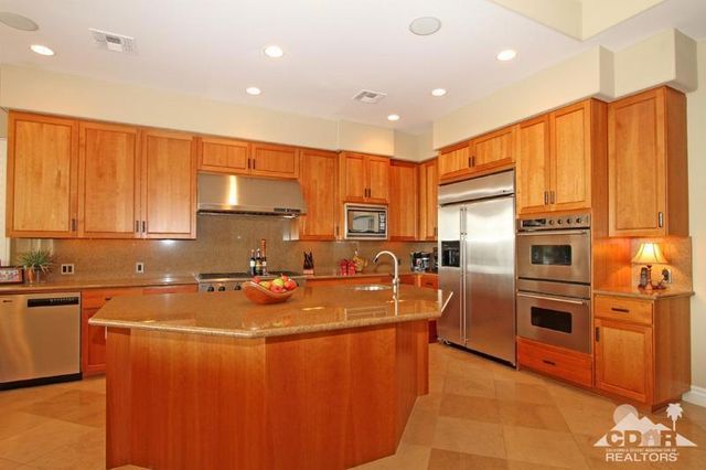 48594 Vista Palomino, La Quinta, CA 92253