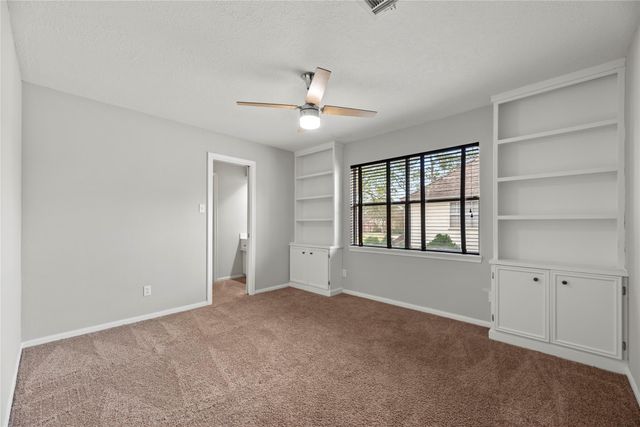 12218 Moorcreek Drive, Houston, TX 77070