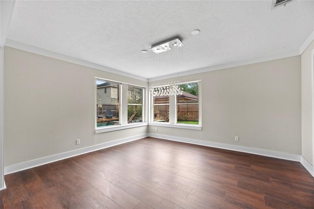 12218 Moorcreek Drive, Houston, TX 77070