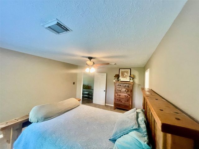 4335 Harvey Road, Crosby, TX 77532
