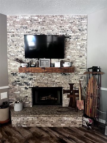 4335 Harvey Road, Crosby, TX 77532