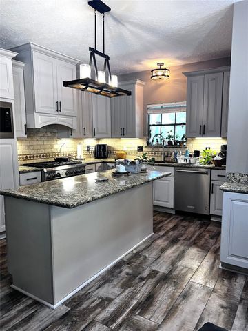 4335 Harvey Road, Crosby, TX 77532