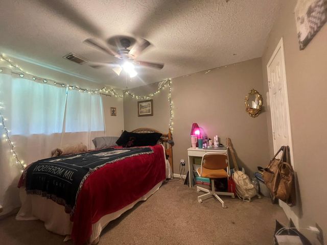 4335 Harvey Road, Crosby, TX 77532
