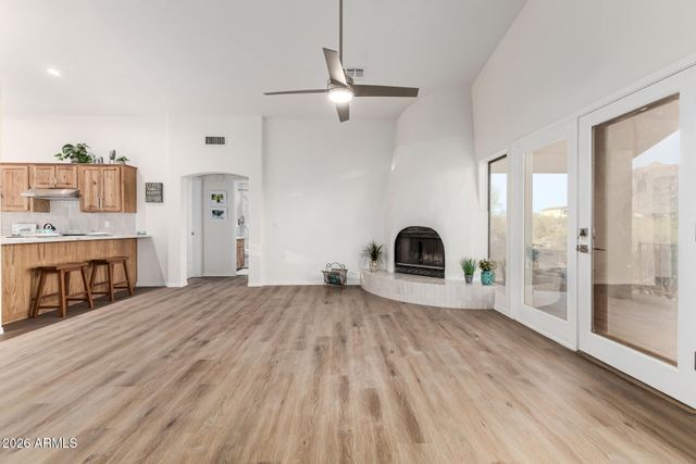 368 N Mountain View Road, Apache Junction, AZ 85119