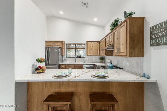 368 N Mountain View Road, Apache Junction, AZ 85119