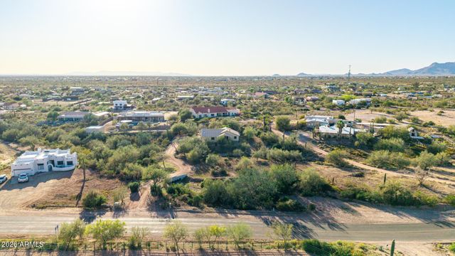 368 N Mountain View Road, Apache Junction, AZ 85119