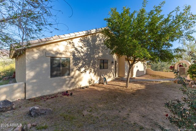 368 N Mountain View Road, Apache Junction, AZ 85119