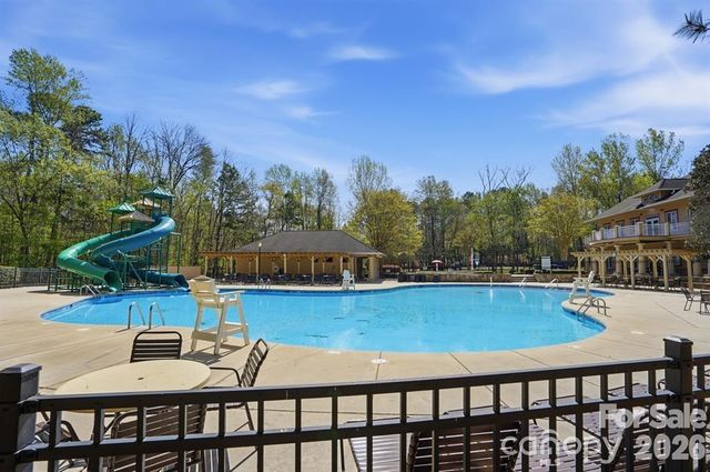 4219 Beauvista Drive, Charlotte, NC 28269