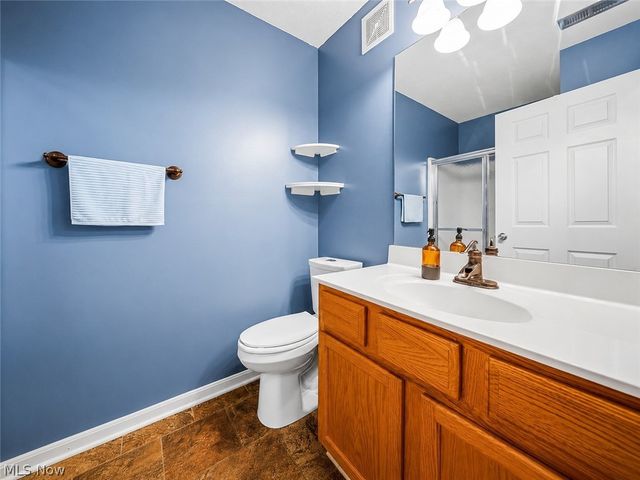 3371 Lenox Village 155, Fairlawn, OH 44333
