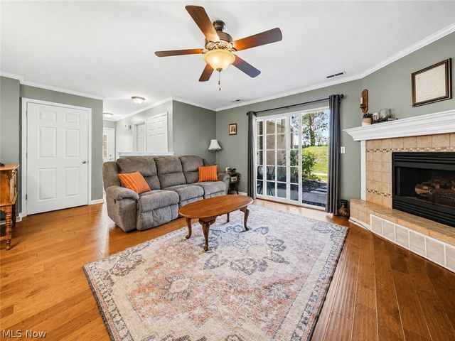 3371 Lenox Village 155, Fairlawn, OH 44333