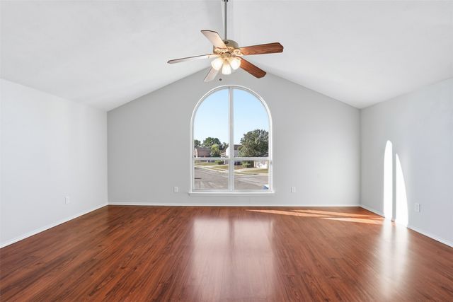 7112 Brookdale Court, Watauga, TX 76148