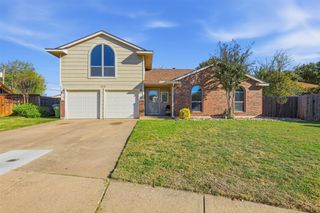 7112 Brookdale Court, Watauga, TX 76148