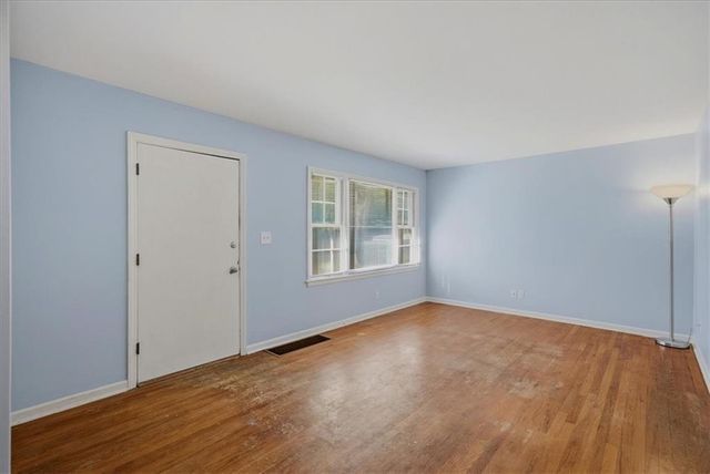 504 W 91st Street, Kansas City, MO 64114