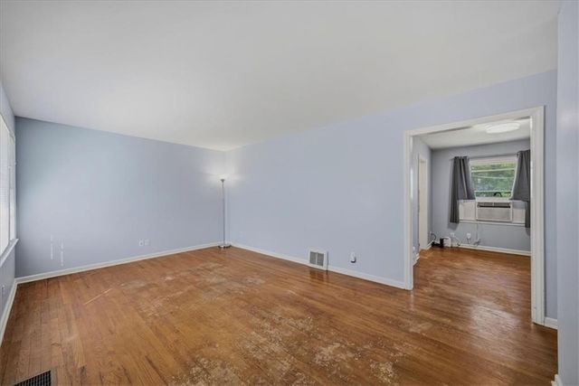 504 W 91st Street, Kansas City, MO 64114