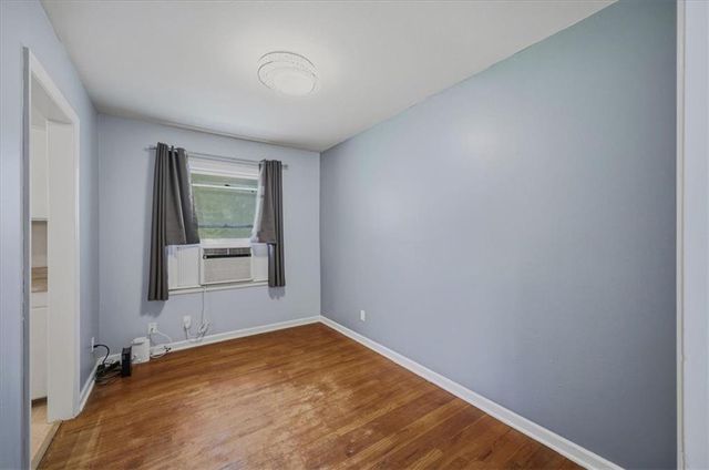 504 W 91st Street, Kansas City, MO 64114