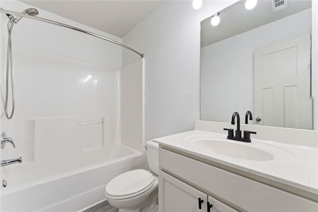 1400 Ox Bridge Way, Lawrenceville, GA 30043