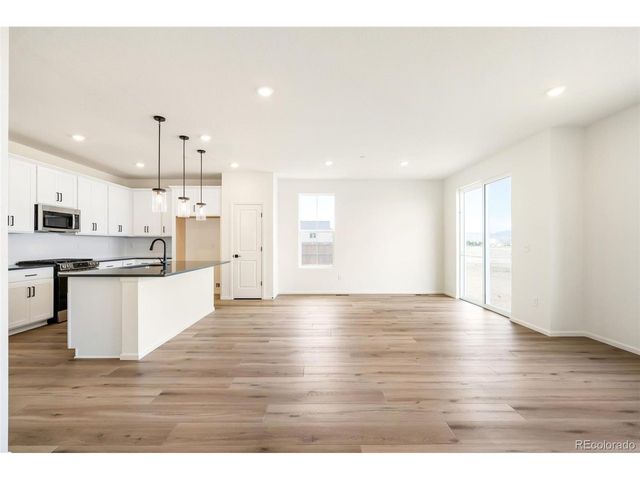 1101 Mourning Dove Ave, Erie, CO 80516