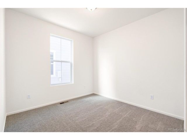 1101 Mourning Dove Ave, Erie, CO 80516