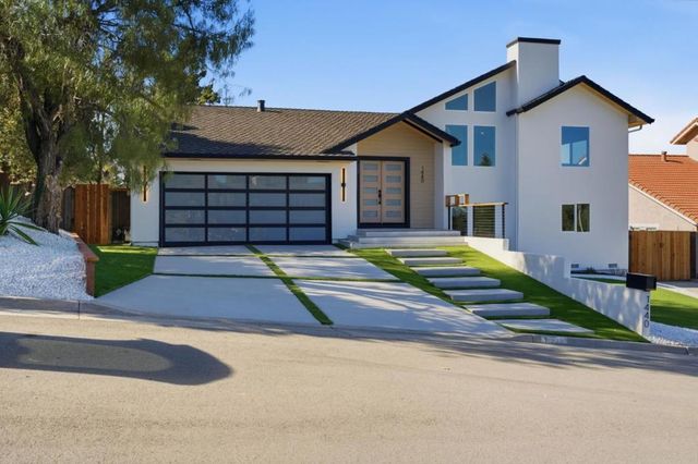 1440 Kring Way, Los Altos, CA 94024
