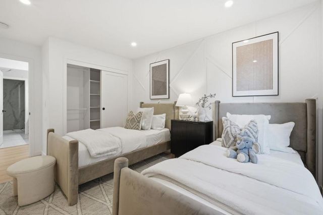1440 Kring Way, Los Altos, CA 94024