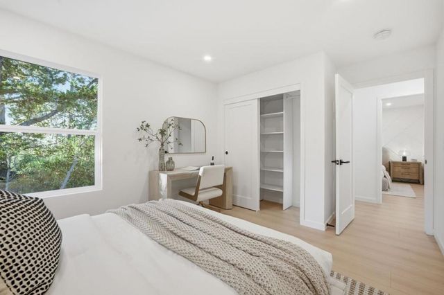 1440 Kring Way, Los Altos, CA 94024