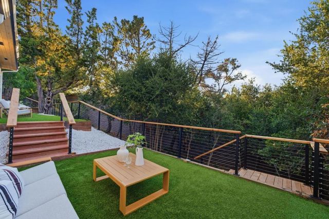 1440 Kring Way, Los Altos, CA 94024
